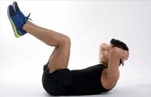abdominaux exercices pieds