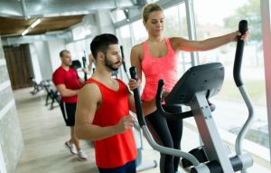 6 exercices prouvant que le vélo elliptique améliore votre cardio