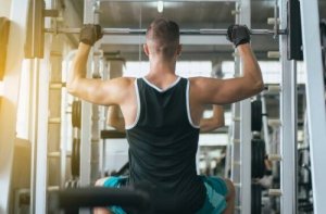 Les exercices sans flexions qui vous aident à renforcer votre dos