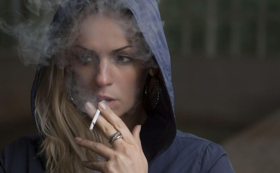 Vapoter et tabac.