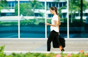 Les bienfaits de marcher pour aller au travail