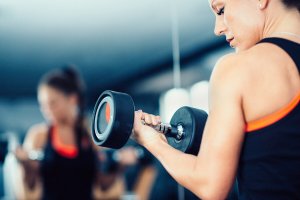 Perdre de la graisse tout en prenant du muscle