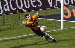 Petr Cech dans les cages de foot