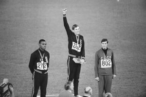 Dick Fosbury et sa technique pour le saut en hauteur