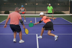 Pickleball : histoire et règles de ce sport original