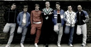 Série Real Football Factories