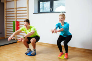 Exercices de proprioception pour éviter les blessures