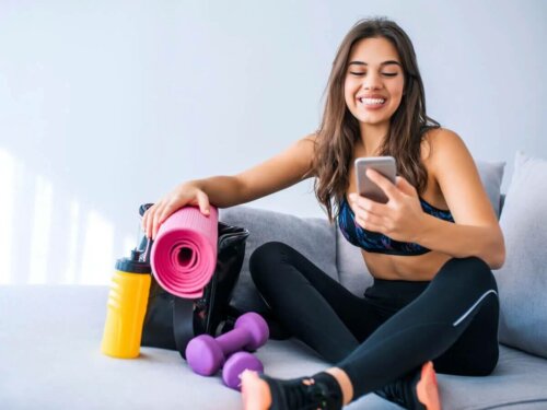 Les tendances actuelles du fitness vous permettent de ramener le sport à la maison.