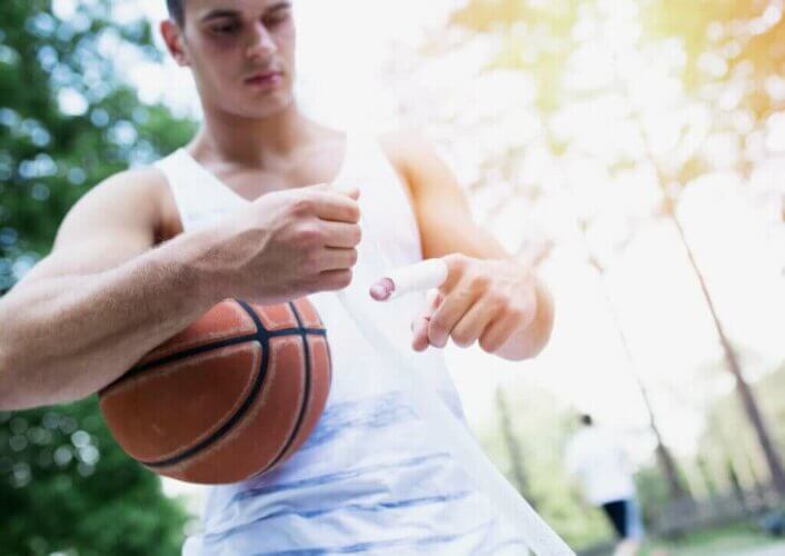 Fracture métacarpienne, une blessure courante au basketball