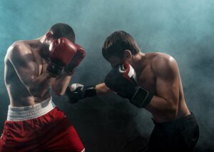 Deux boxeurs sur le ring.