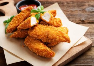 Du poulet pané frit.